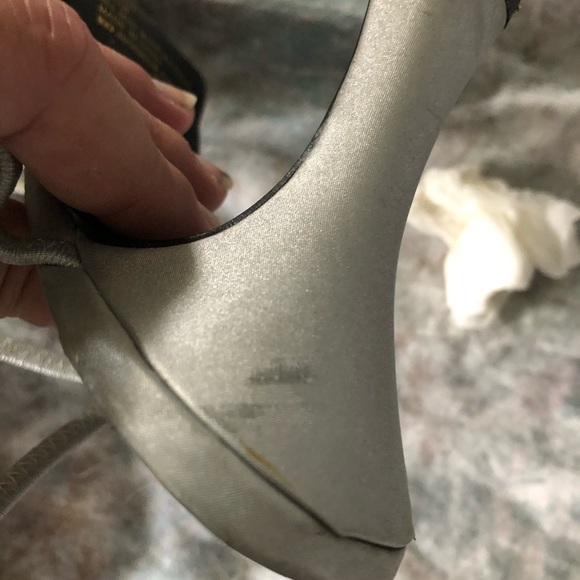 Strappy high heel sandals - Picture 4 of 5